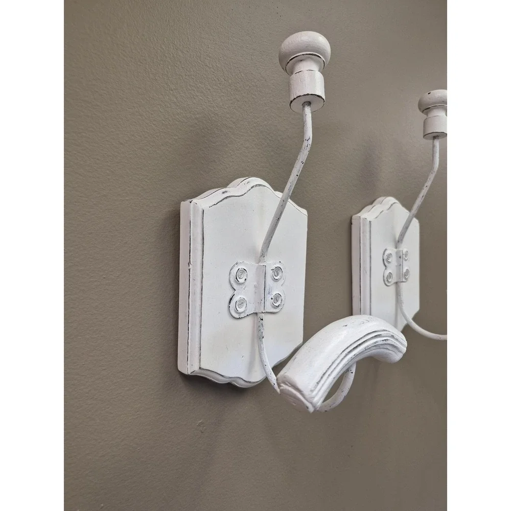 Set of 2 White Wood Wall Hat Coat Hooks Vintage Style Shabby Chic Farmhouse